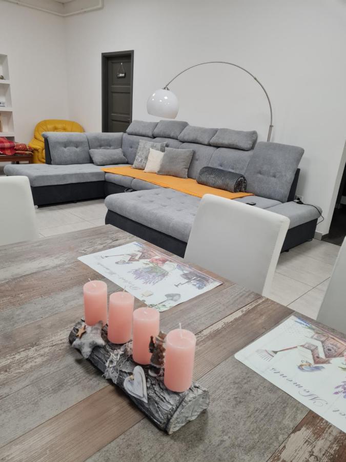Silver Dream Apartmanhaz Debrecen Ngoại thất bức ảnh