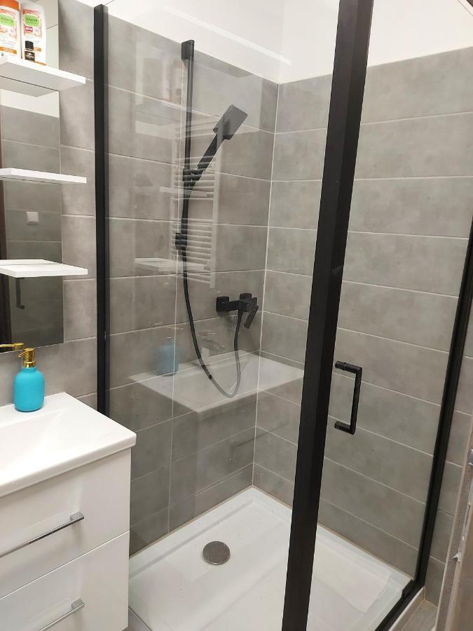 Silver Dream Apartmanhaz Debrecen Ngoại thất bức ảnh