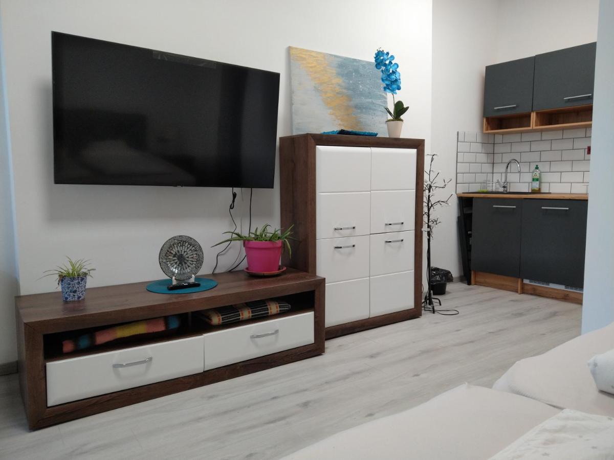 Silver Dream Apartmanhaz Debrecen Ngoại thất bức ảnh